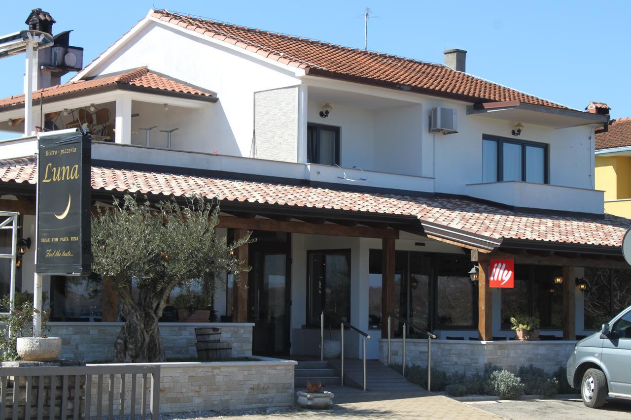 Boutique Rooms Luna Umag Zewnętrze zdjęcie